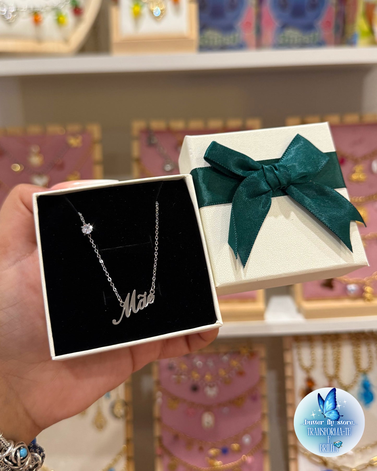 Colar Mãe em Prateado 🤍