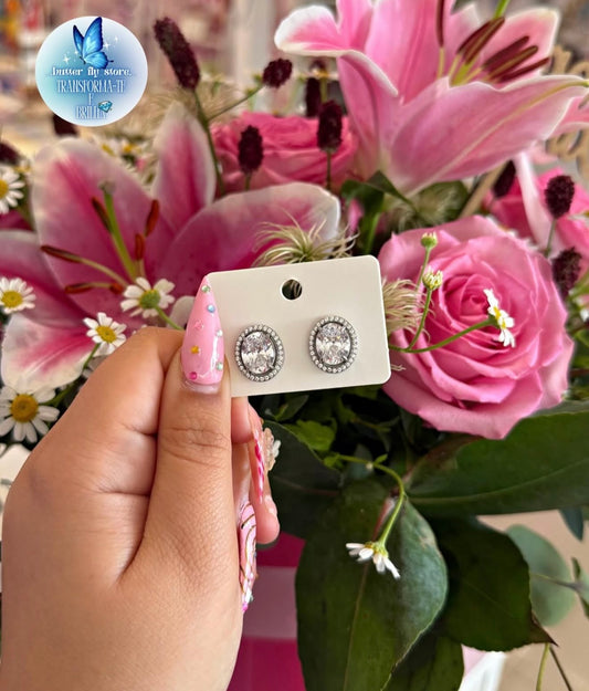 Brincos Diamond em prateado🩵