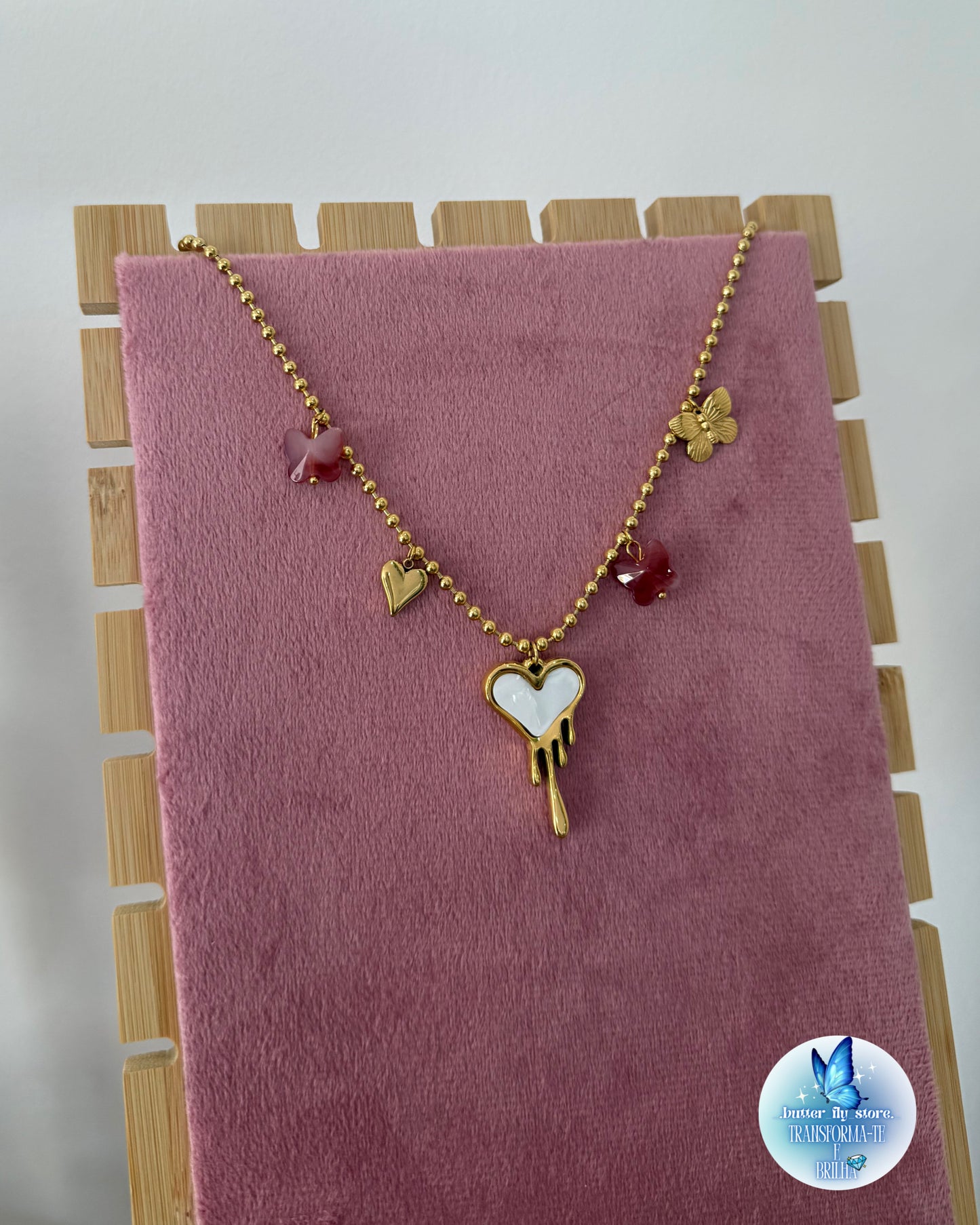 Charm Necklace Coração de Mel🩷🍯 Em Dourado