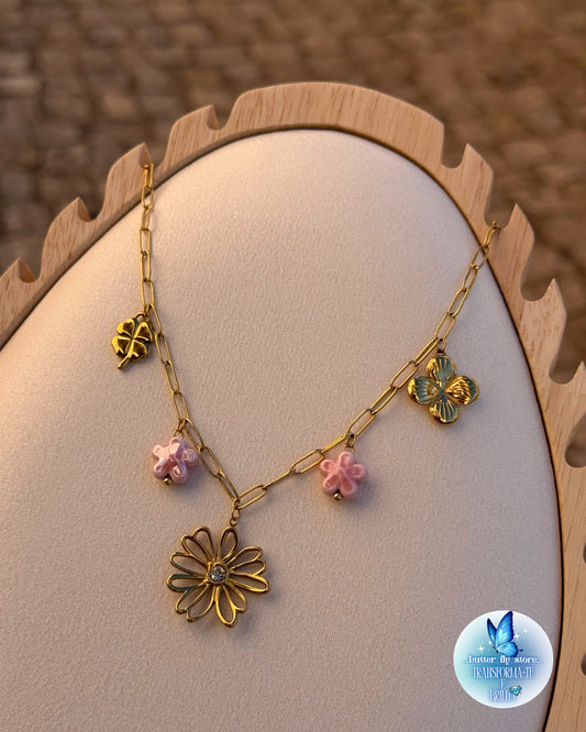 🌸Charm Necklace Pétalas da Sorte🌸