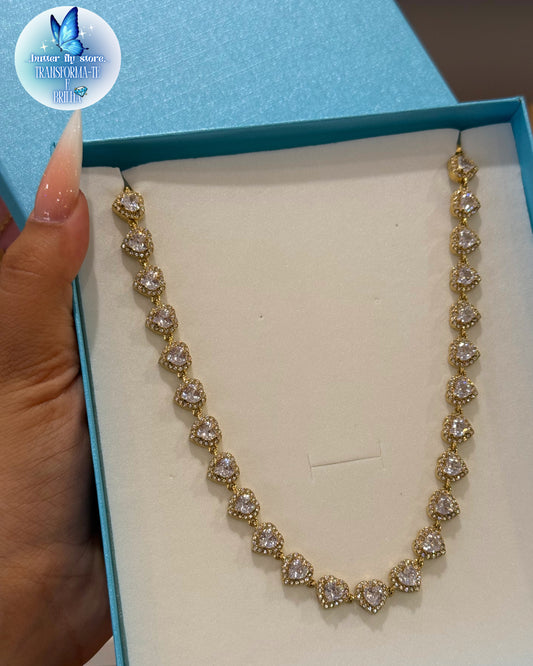 Colar Coração de Cristal em dourado💎