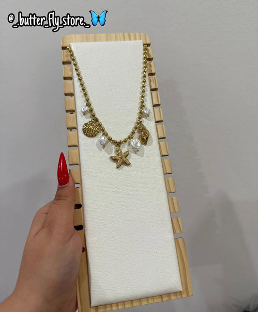 ✨Charm Necklace Maré Dourada ✨ em Dourado
