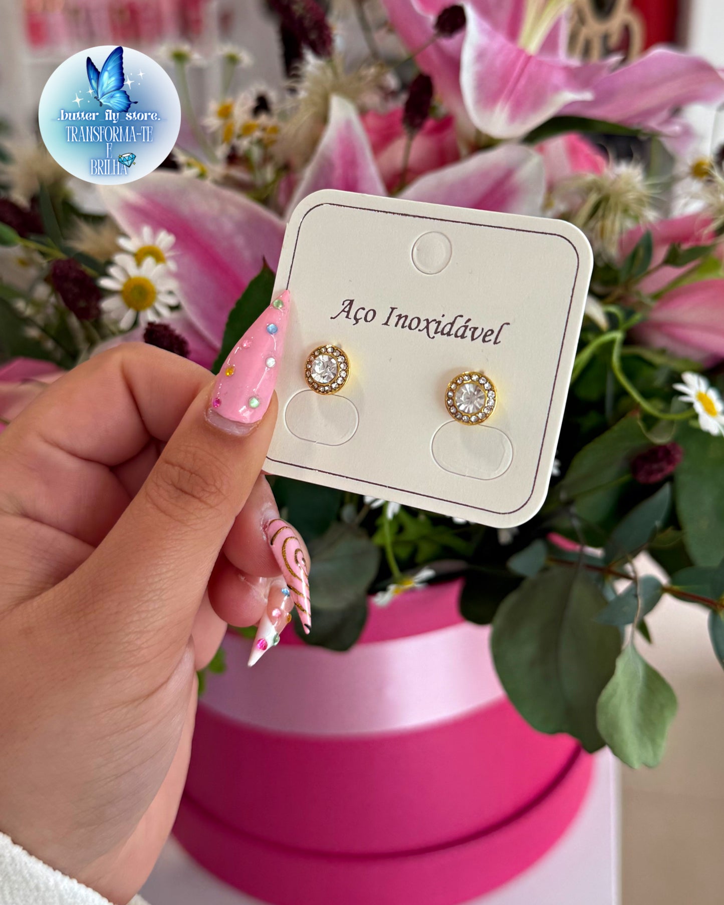 Brincos Luz de Fada em dourado✨