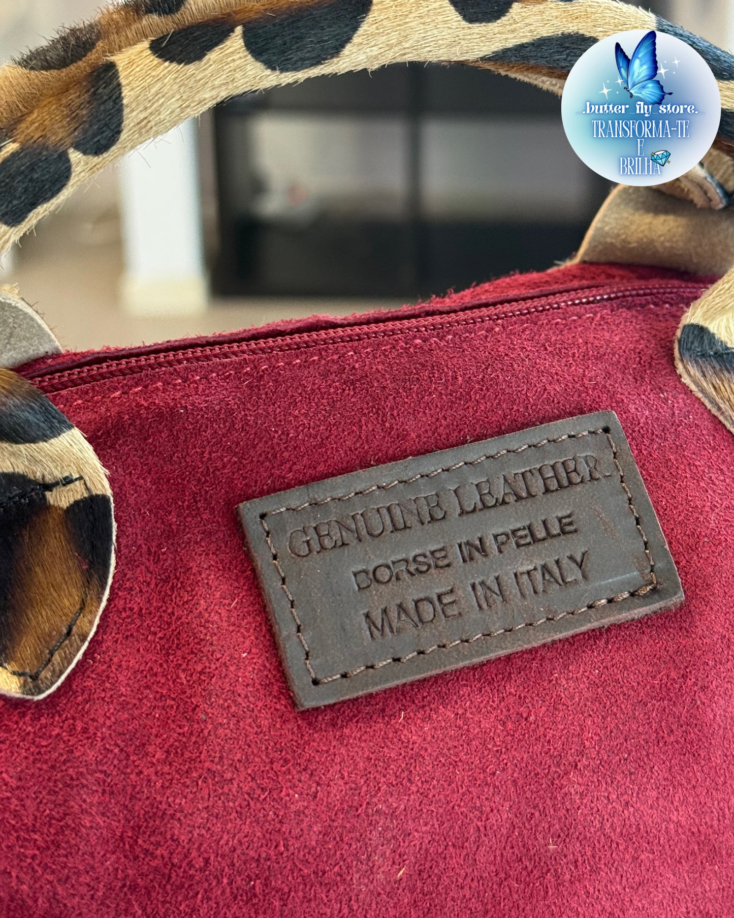 Mini Glam Bordô em pele✨