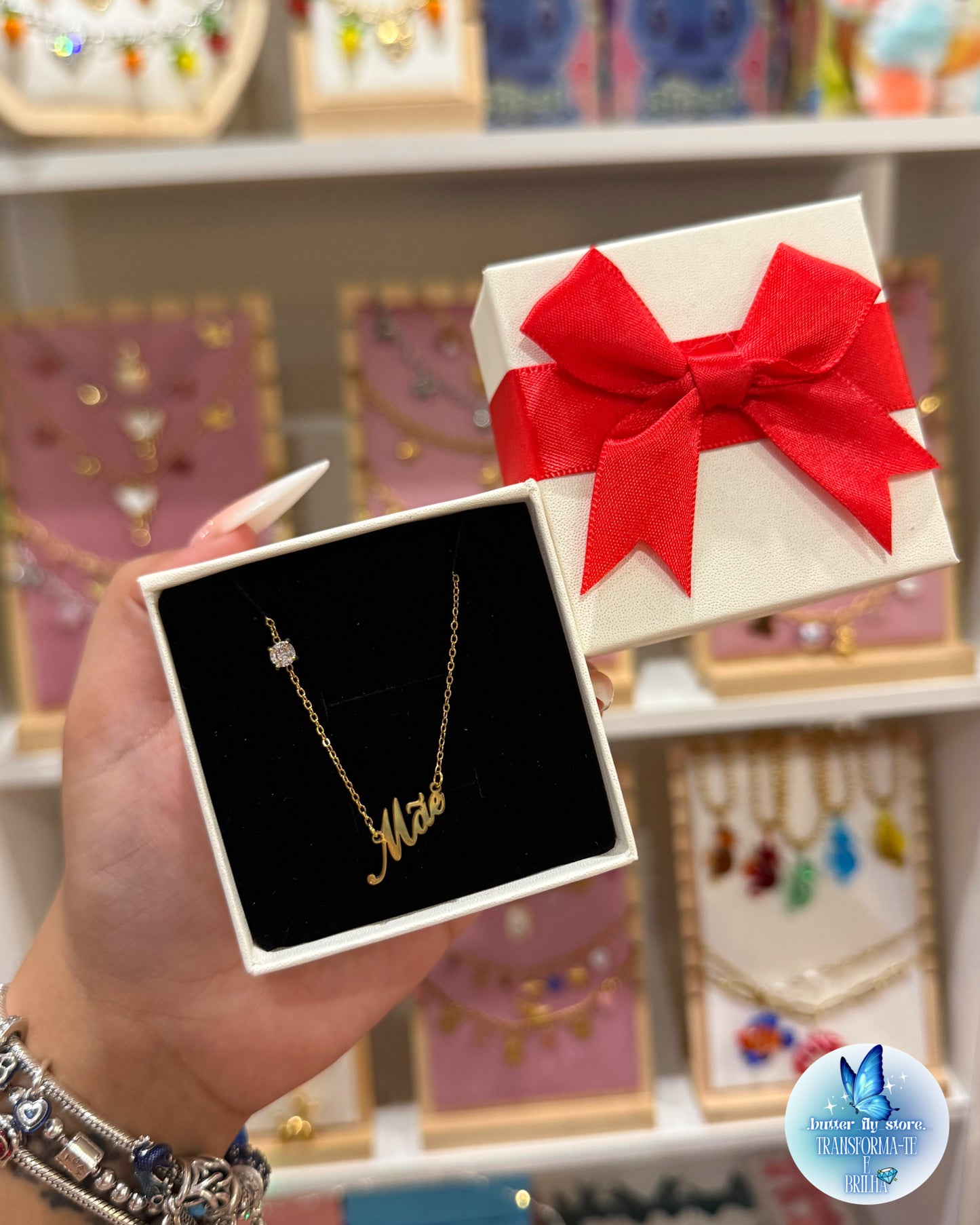 Colar Mãe em Dourado 👑