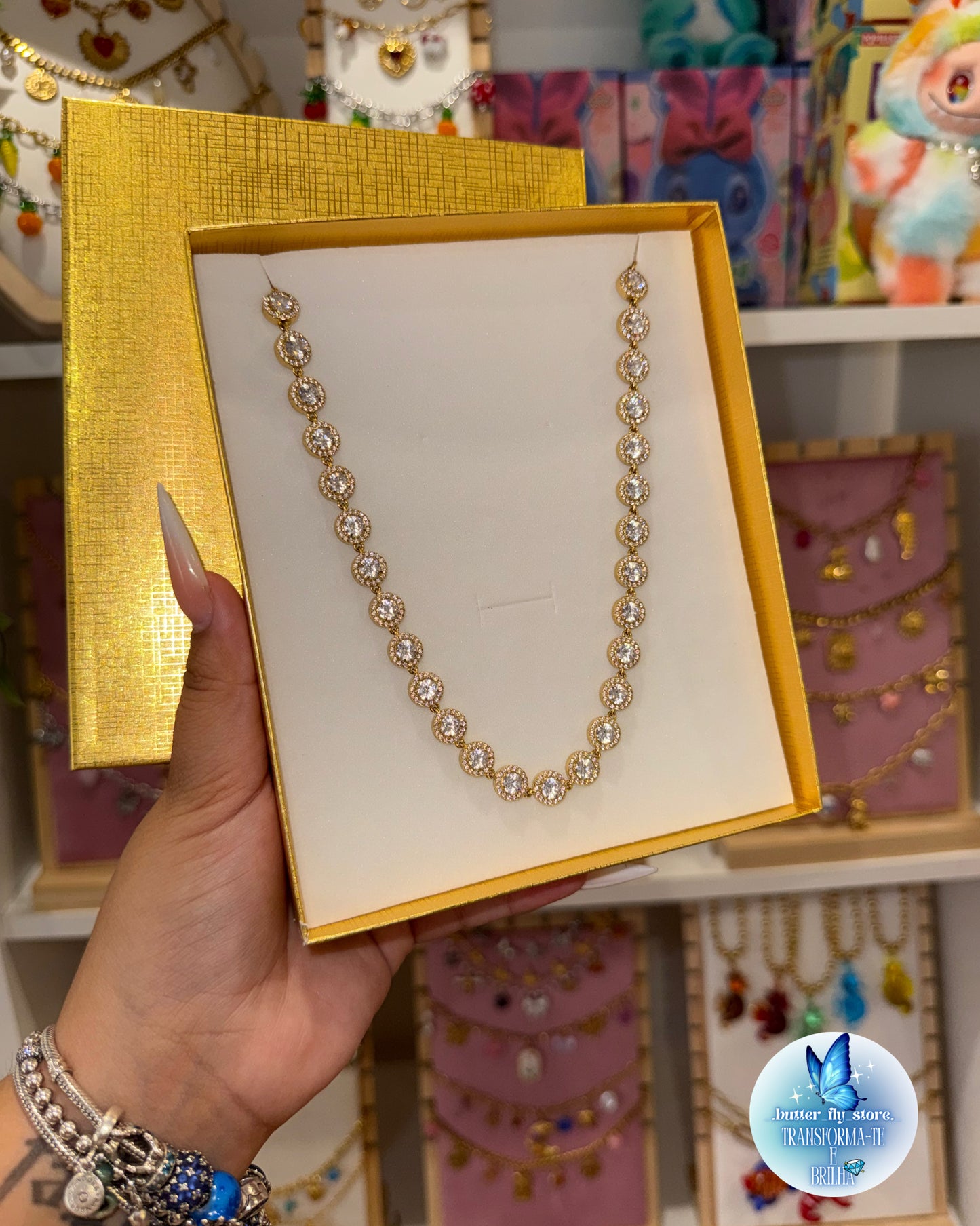 Colar Luz de Fada ✨em dourado