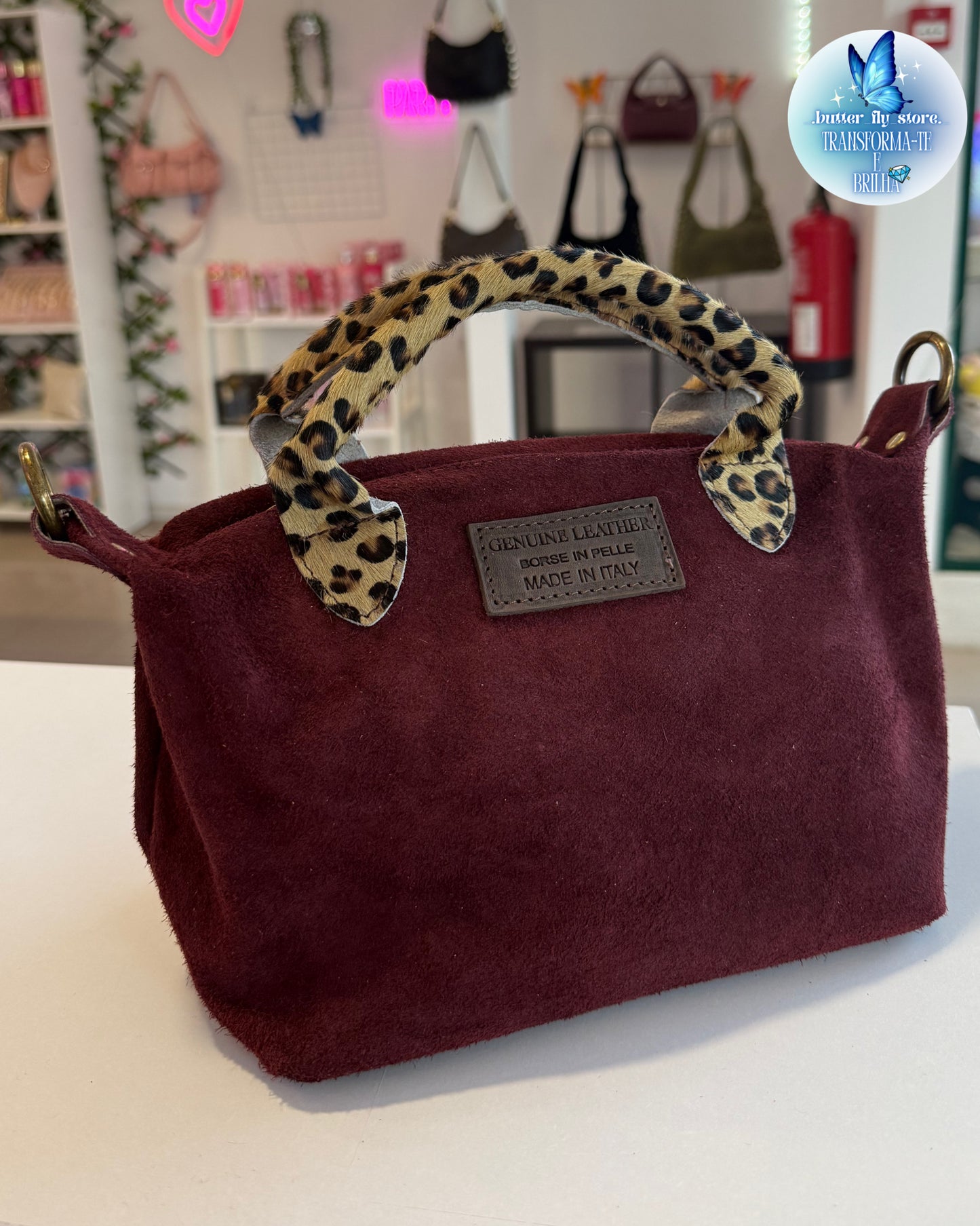 Mini Glam Vinho em pele🍷