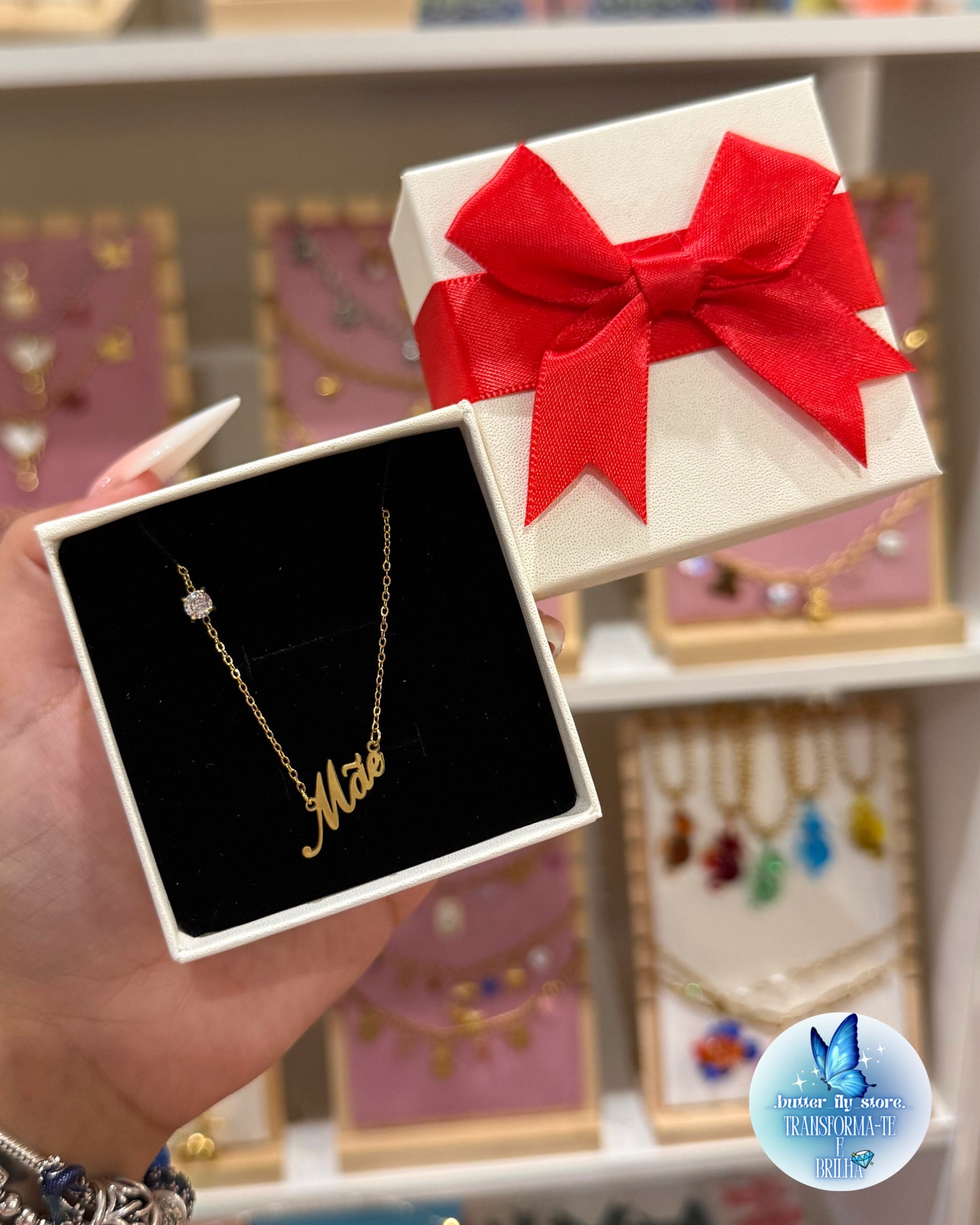 Colar Mãe em Dourado 👑