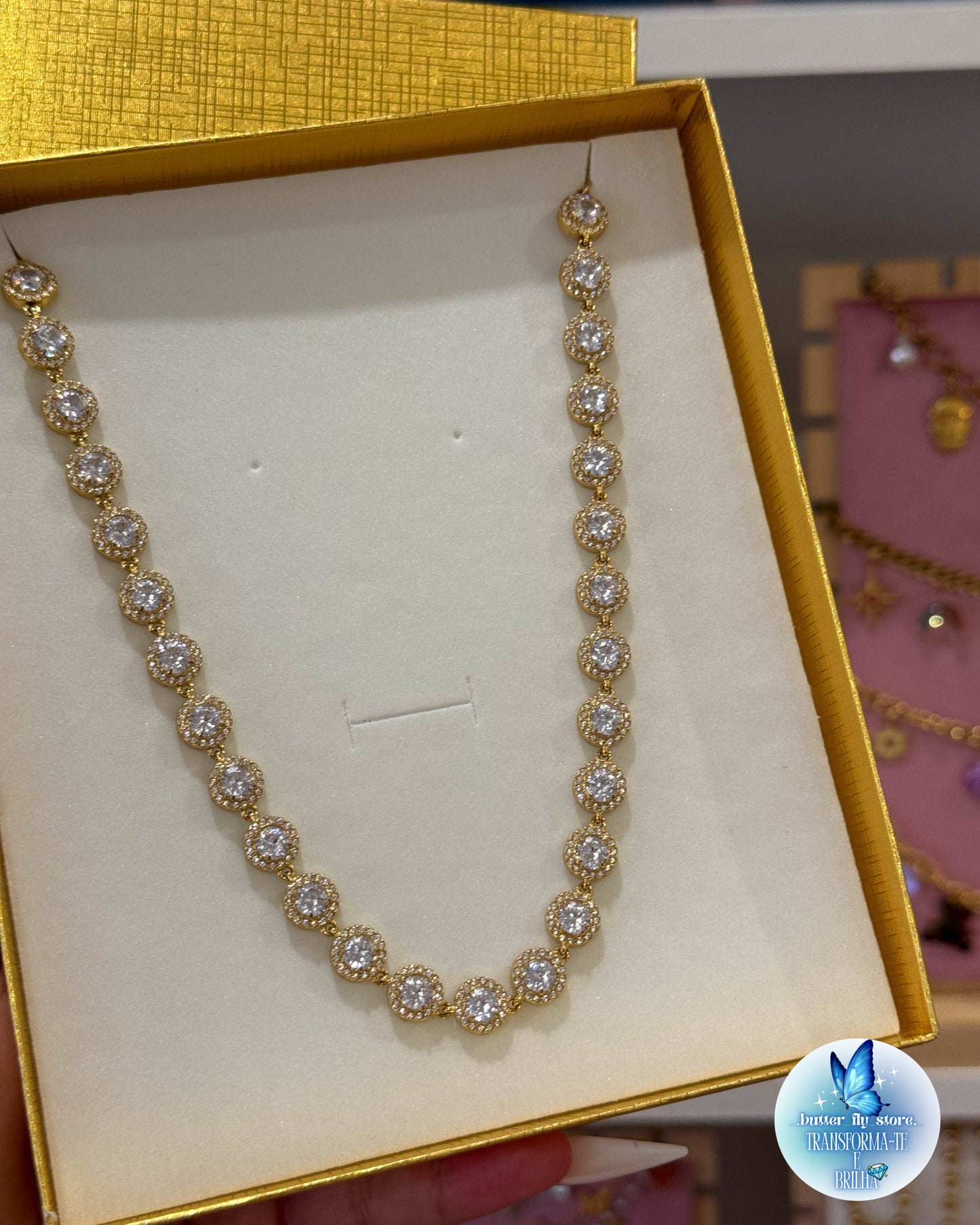 Colar Luz de Fada ✨em dourado