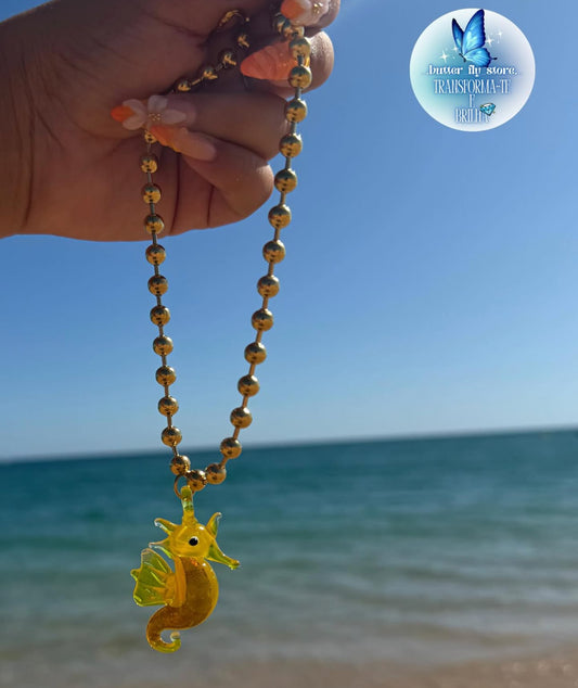 Cavalo-marinho amarelo💛🐚